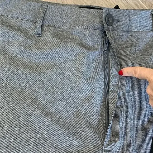 CSG by Champs Men's Gray Flat Front Shorts - Picture 5 of 7